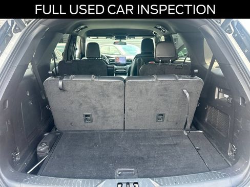 Used 2020 Ford Explorer XLT w/ Equipment Group 202A AWD/4WD image 6