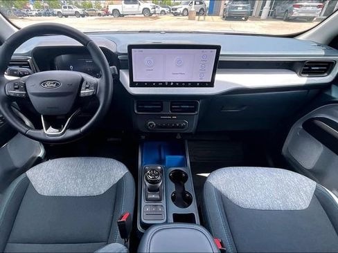 Used 2025 Ford Maverick XLT w/ XLT Luxury Package AWD/4WD image 7