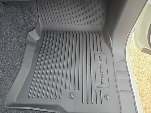 New 2026 Nissan Frontier SV w/ All-Weather Content Package image 27