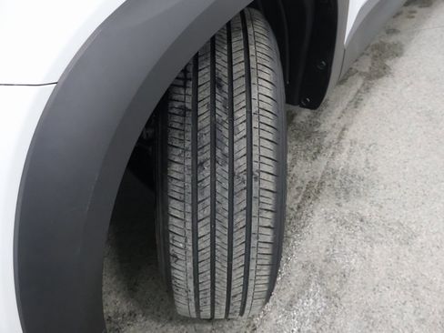 Certified 2023 MAZDA CX-50 2.5 S w/ Cargo Package image 4