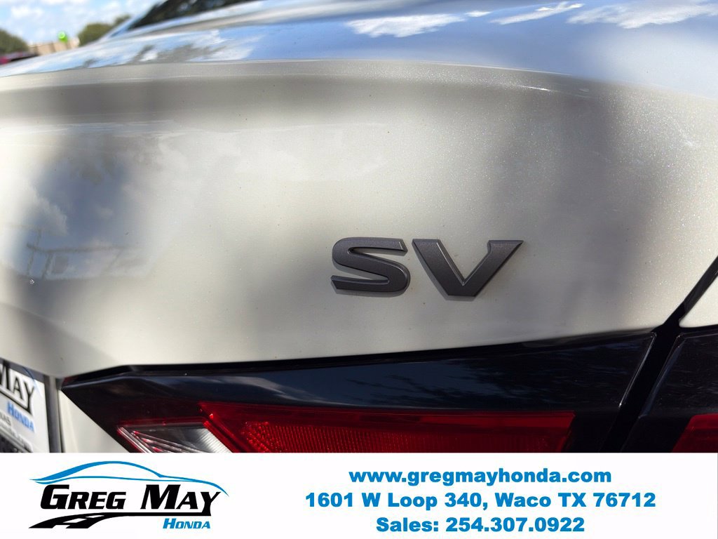 Used 2024 Nissan Altima 2.5 SV FWD image 16
