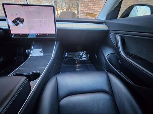 Used 2018 Tesla Model 3 Long Range image 46