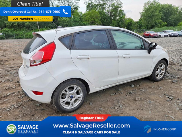 Used 2015 Ford Fiesta SE FWD image 4