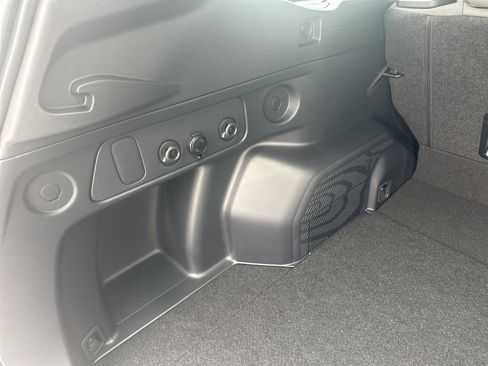 New 2026 Subaru Forester Base image 26