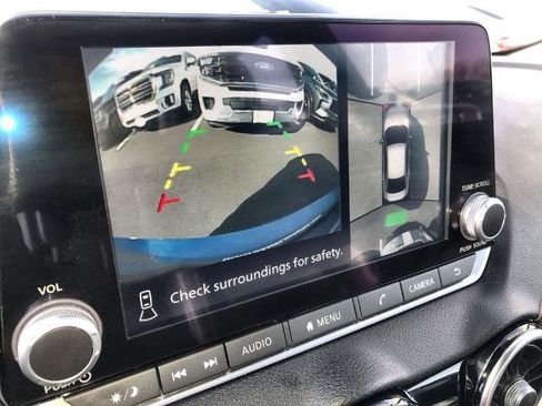 Certified 2023 Nissan Sentra SR w/ SR Premium Package image 17