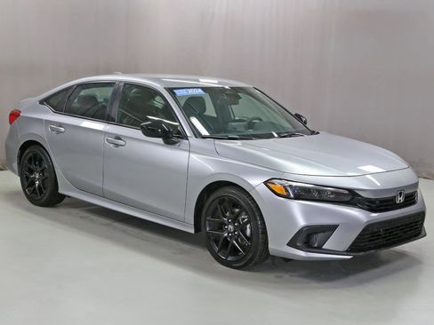 Certified 2024 Honda Civic Sport image 1