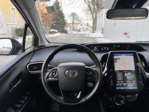 Used 2021 Toyota Prius Prime XLE w/ Carpet Mat Package (TMS) image 21