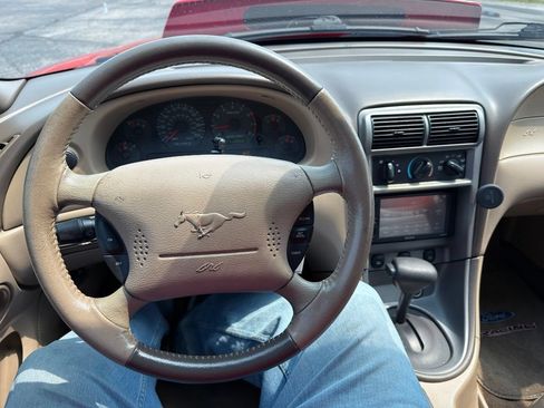 Used 2004 Ford Mustang GT RWD image 18