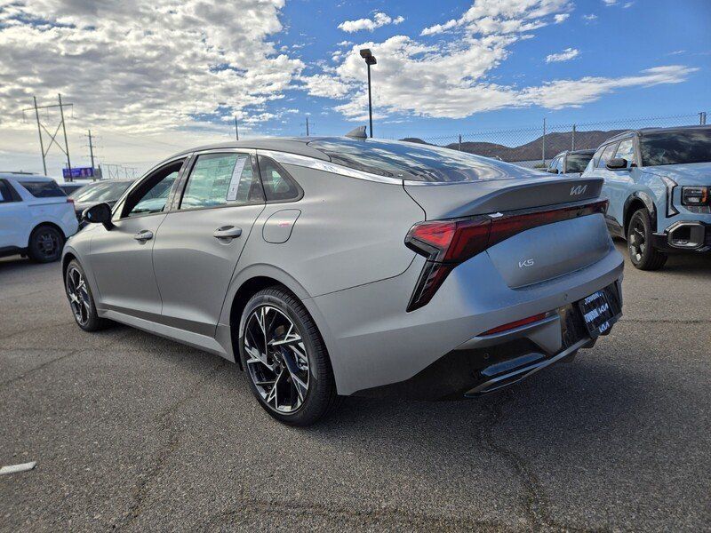 New 2026 Kia K5 GT-Line FWD image 4