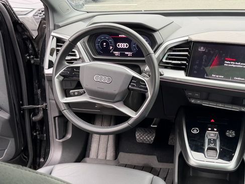 Used 2023 Audi Q4 e-tron Premium Plus w/ Premium Plus AWD/4WD image 23