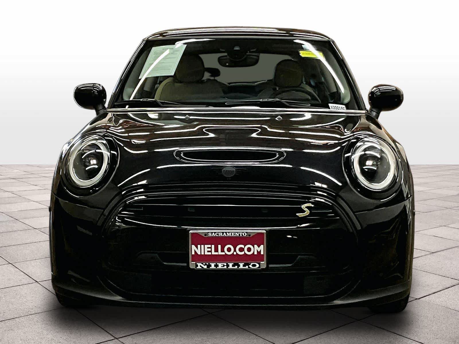 Used 2024 MINI Cooper SE FWD image 7