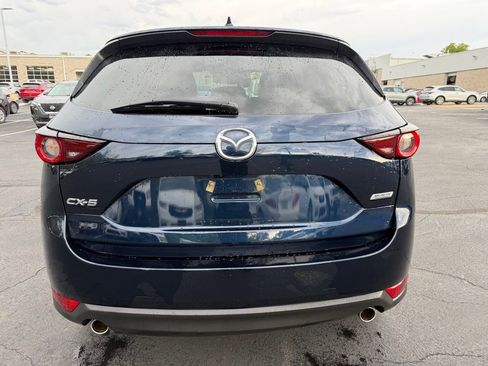 Used 2018 MAZDA CX-5 Touring w/ Preferred Equipment Package FWD image 8