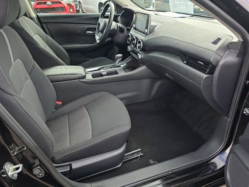 Used 2023 Nissan Sentra SV image 16