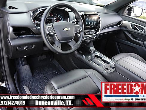 Used 2023 Chevrolet Traverse LT w/ LPO, Floor Liner Package AWD/4WD image 10