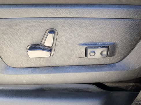 Used 2024 RAM 3500 Big Horn image 20