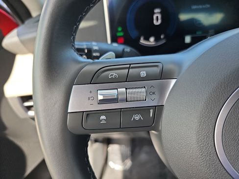 Certified 2025 Hyundai Sonata SEL image 16