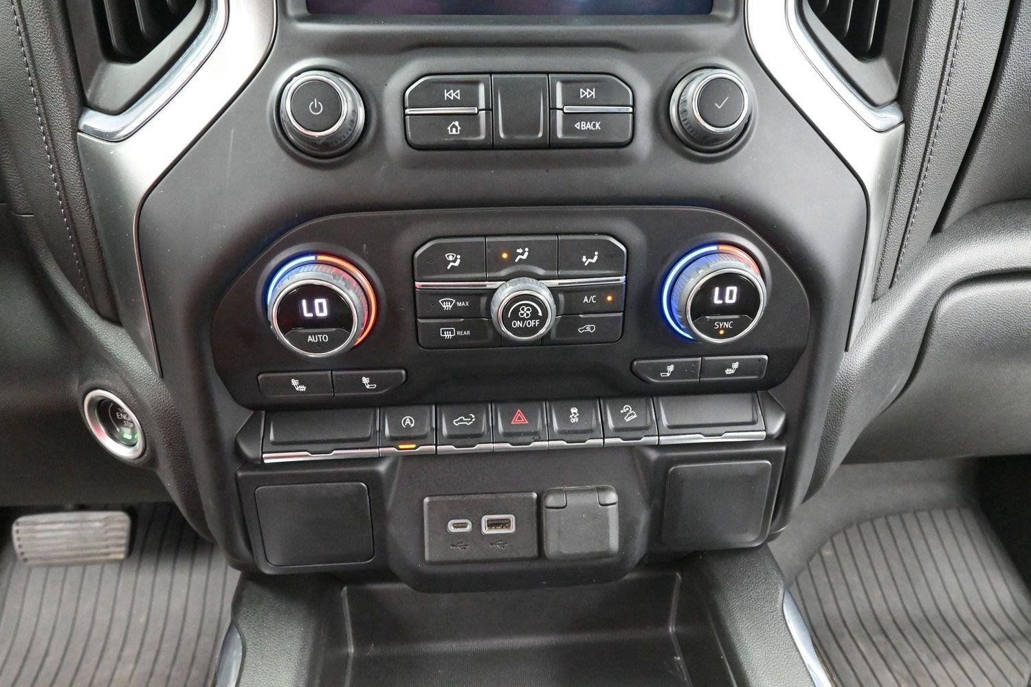 Used 2022 Chevrolet Silverado 1500 RST AWD/4WD image 25