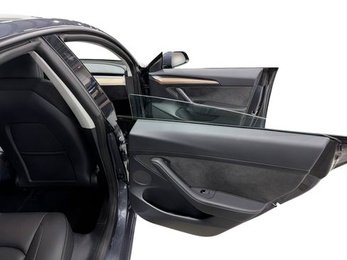 Certified 2023 Tesla Model 3 Standard Range RWD image 12