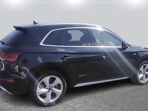 Certified 2023 Audi Q5 2.0T Premium Plus w/ Premium Plus Package AWD/4WD image 4