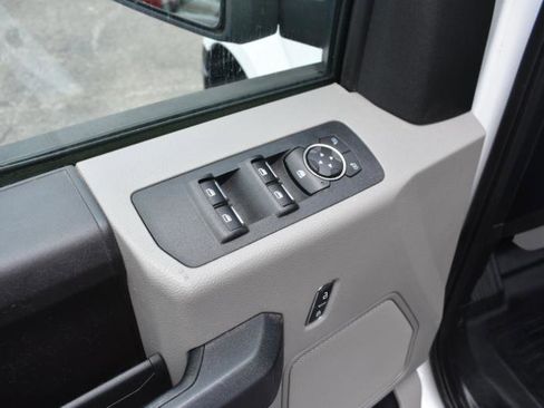 Used 2018 Ford F150 XL w/ Equipment Group 101A Mid AWD/4WD image 21