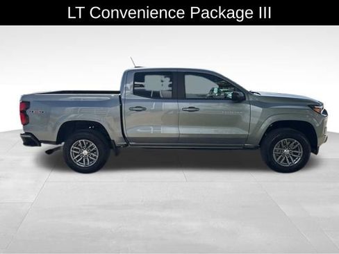 Certified 2024 Chevrolet Colorado LT w/ LT Convenience Package III AWD/4WD image 9