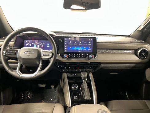 Certified 2025 Chevrolet Colorado ZR2 w/ Technology Package image 17