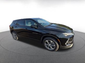Used 2025 Chevrolet Blazer LT video 2