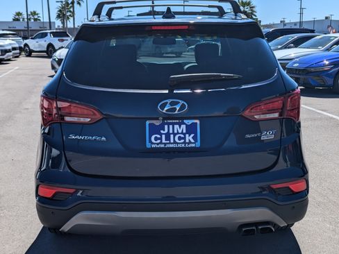 Used 2018 Hyundai Santa Fe Sport image 3