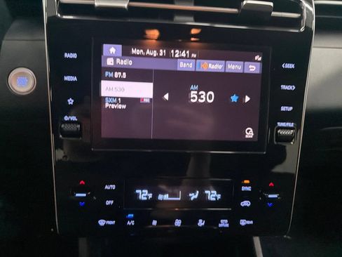 Used 2024 Hyundai Tucson SEL FWD image 17