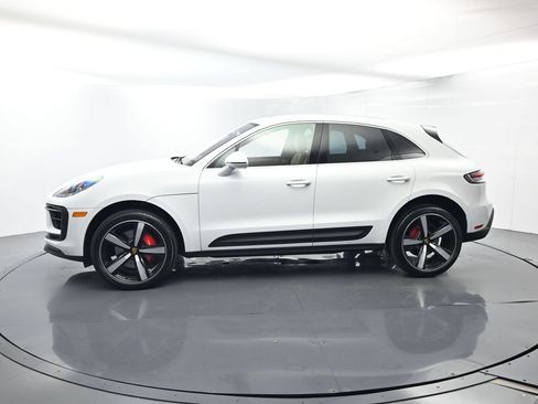 Certified 2026 Porsche Macan S AWD/4WD image 2