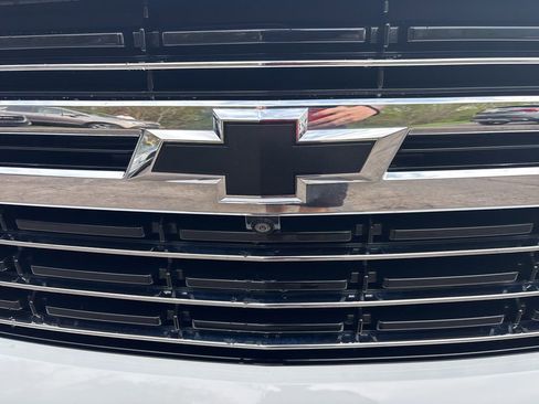Used 2021 Chevrolet Tahoe LT w/ LT Signature Package AWD/4WD image 13