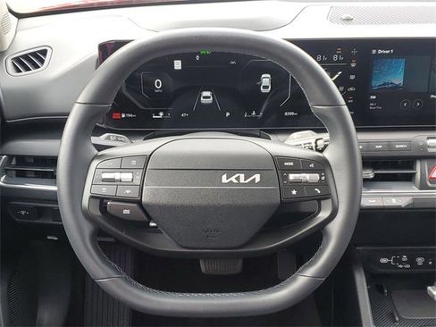 Certified 2025 Kia K4 EX image 20