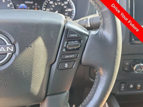Used 2022 Nissan Frontier SV RWD image 8