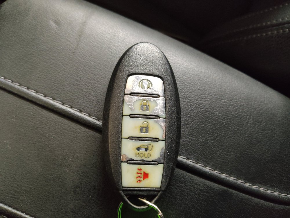 Used 2018 Nissan Rogue SL FWD image 32