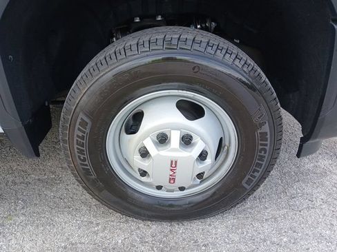 Used 2026 GMC Sierra 3500 Pro AWD/4WD image 52