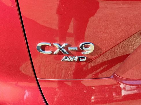Used 2023 MAZDA CX-9 Touring image 19