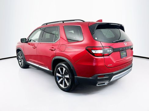 Used 2024 Honda Pilot Elite image 5