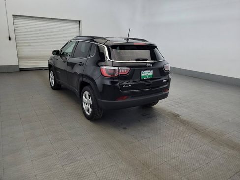 Used 2019 Jeep Compass Latitude w/ Cold Weather Group AWD/4WD image 5