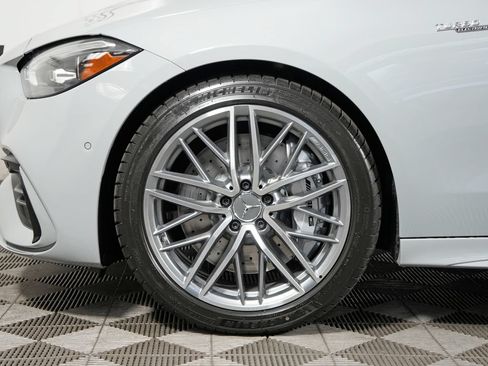 Used 2026 Mercedes-Benz C 43 AMG 4MATIC Sedan image 9
