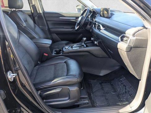 Used 2021 MAZDA CX-5 Touring image 18