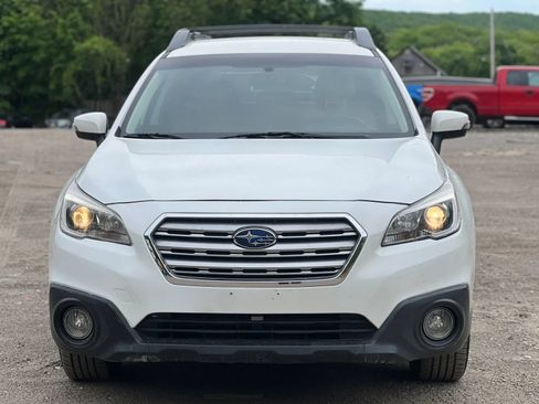 Used 2016 Subaru Outback 2.5i Limited AWD/4WD image 1