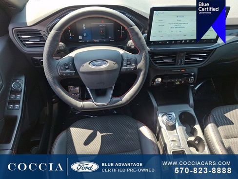 Certified 2025 Ford Escape ST-Line w/ Tech Pack #1 AWD/4WD image 11