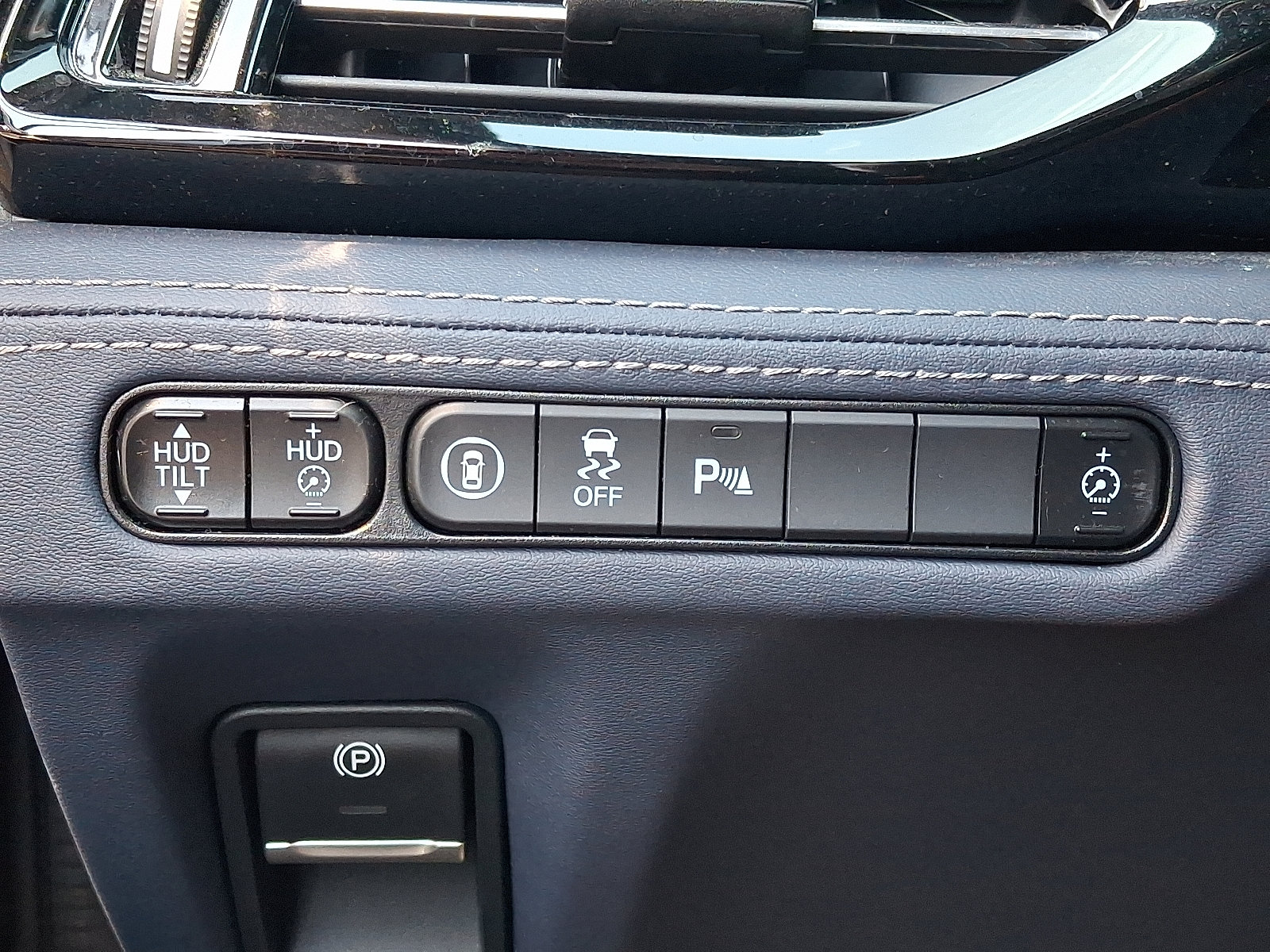 Used 2024 Acura MDX Type S w/ Advance Package AWD/4WD image 25