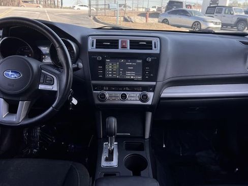 Used 2015 Subaru Legacy 2.5i Premium w/ Moonroof Package AWD/4WD image 15