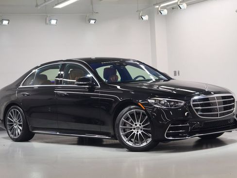 Certified 2026 Mercedes-Benz S 580 4MATIC Sedan image 8