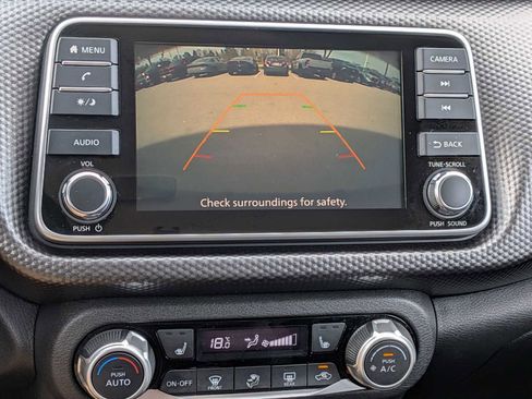 Used 2020 Nissan Kicks SV FWD image 27