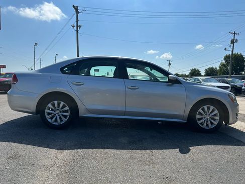 Used 2015 Volkswagen Passat 1.8T Wolfsburg Edition FWD image 2