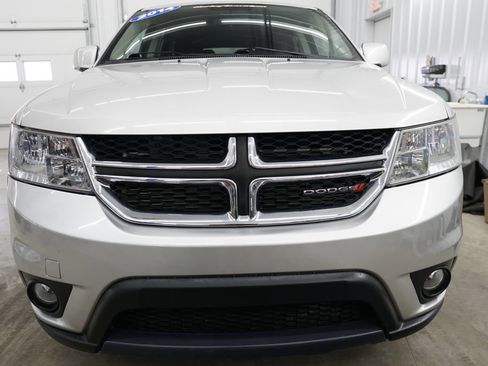 Used 2014 Dodge Journey SXT w/ Flexible Seating Group AWD/4WD image 3