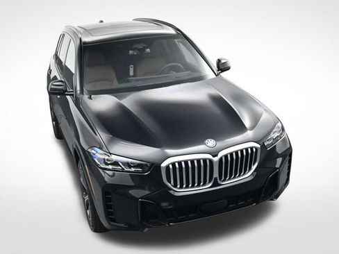 New 2026 BMW X5 xDrive50e w/ M Sport Package AWD/4WD image 26