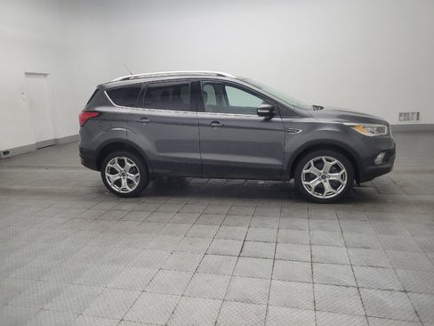 Used 2019 Ford Escape Titanium AWD/4WD image 10